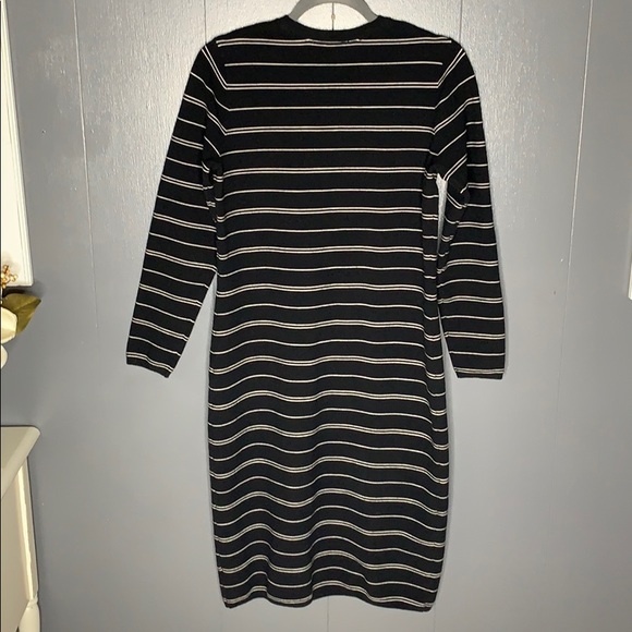 Athleta Black and White Striped Long Sleeve Dress - Picture 8 of 9